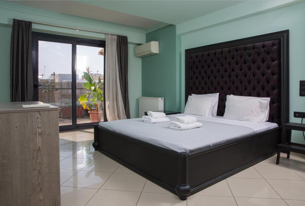 Spacious Modern Apartments With Great Rooftop View Атина Екстериор снимка